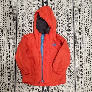 2T North face raincoat/windbreaker
